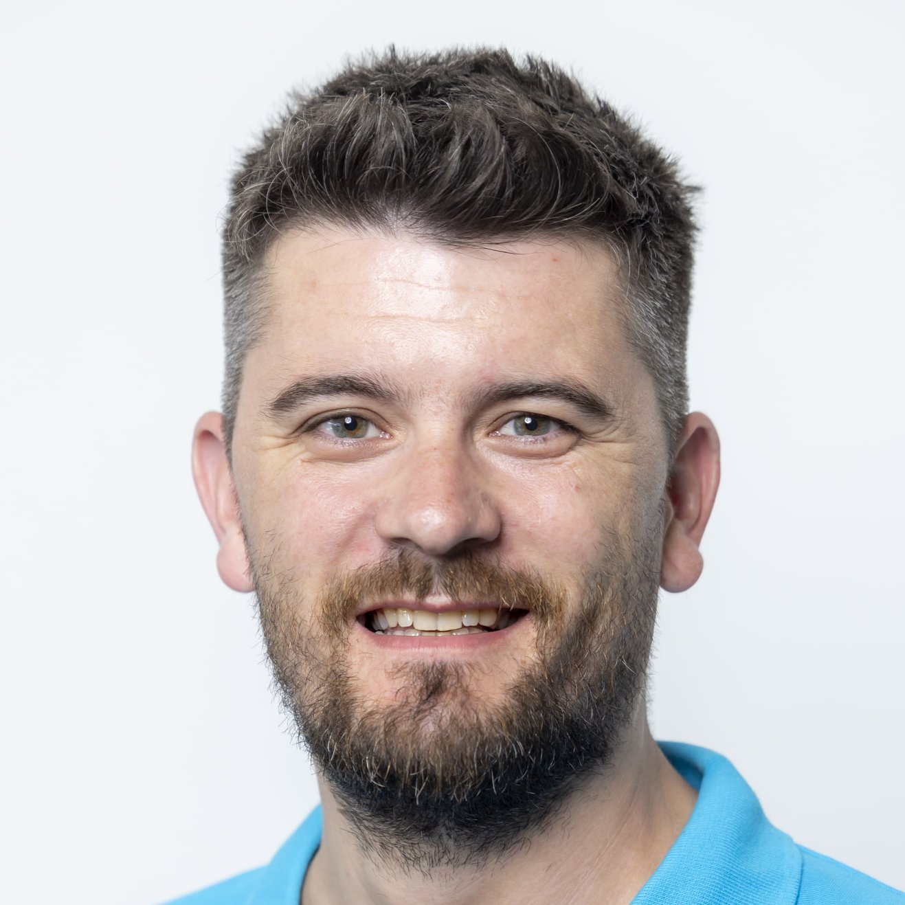 Bogdan Gabriel Tomescu